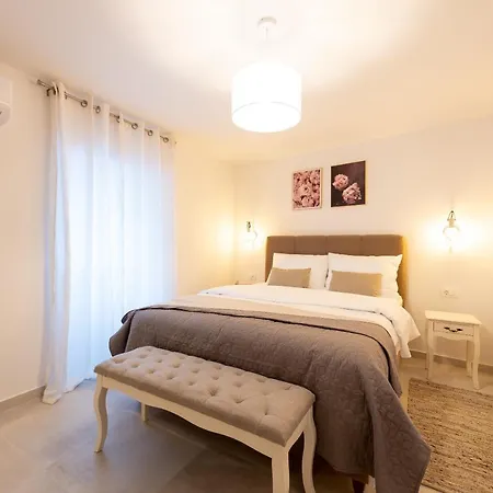 Olive * Kastela