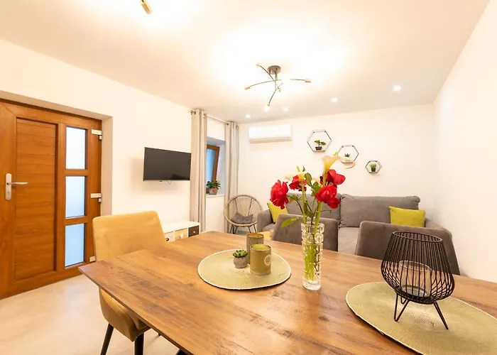 Olive 아파트 Kaštela